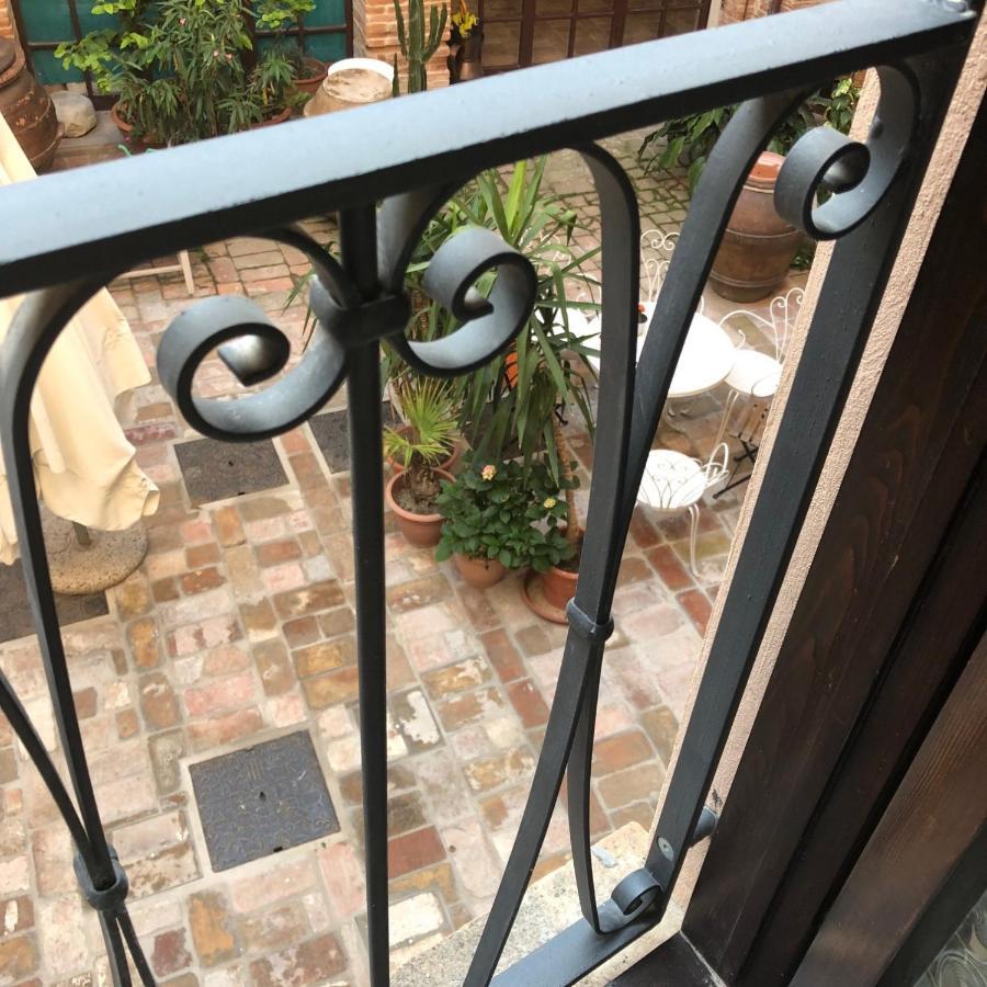 Relais B&B Corte Dei Turchi Longiano Екстериор снимка