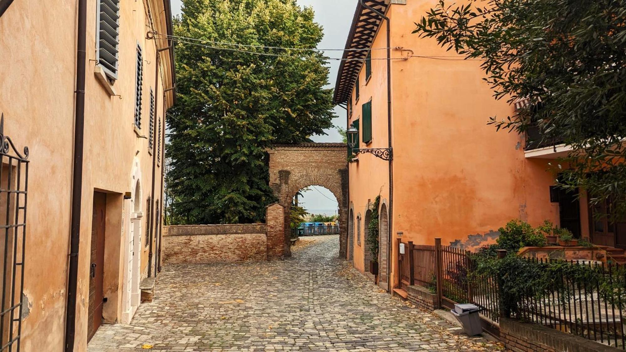 Relais B&B Corte Dei Turchi Longiano Екстериор снимка