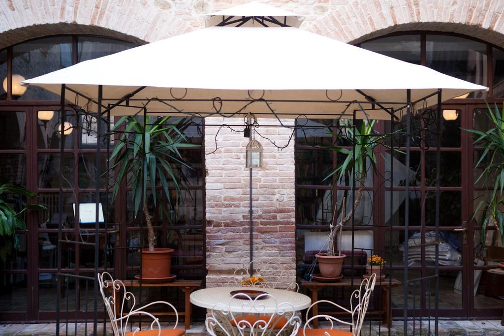 Relais B&B Corte Dei Turchi Longiano Екстериор снимка