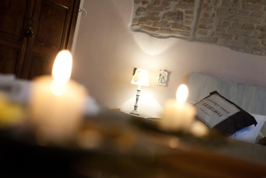 Relais B&B Corte Dei Turchi Longiano Стая снимка